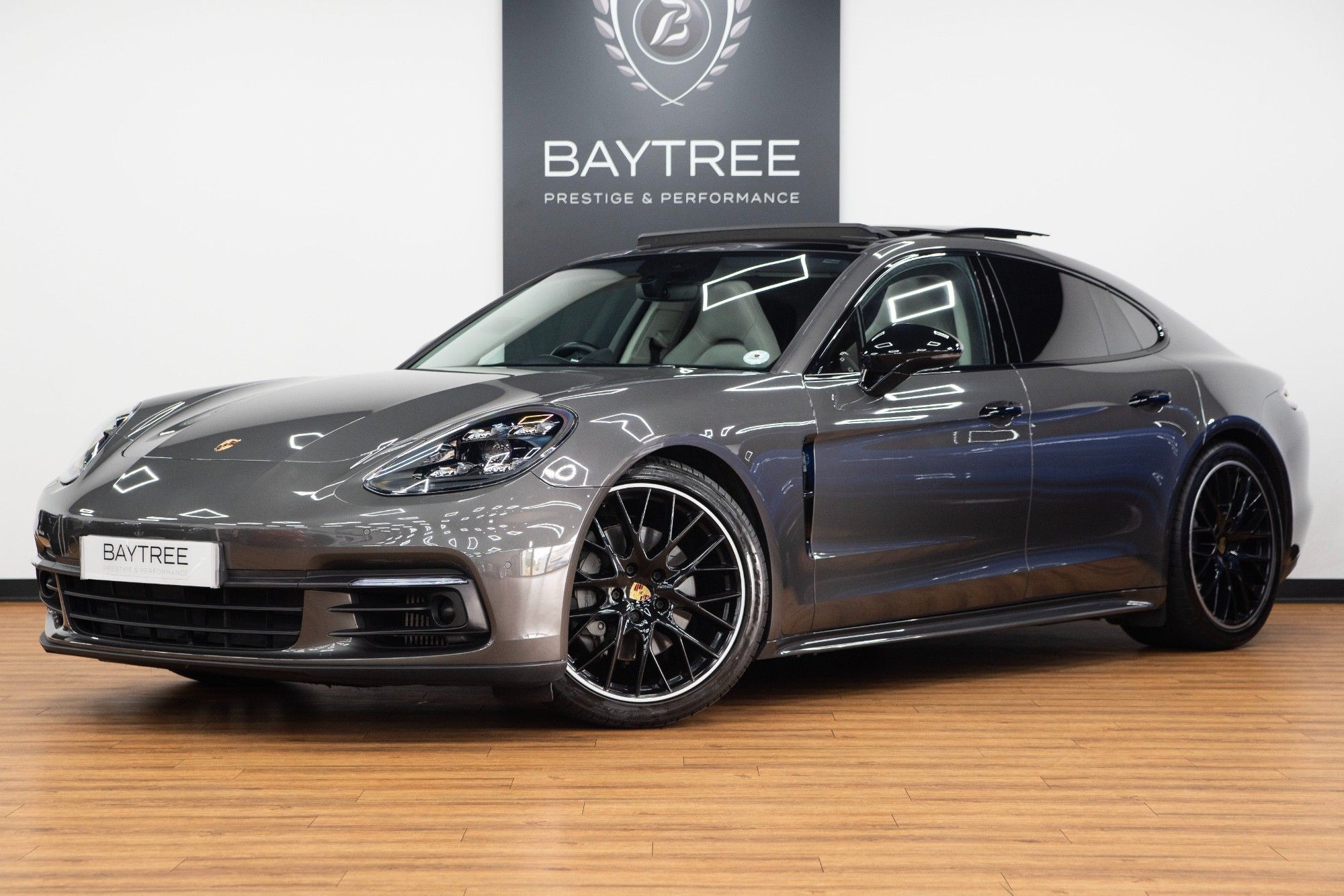 USED 2017 13 PORSCHE PANAMERA 2.9 4S PDK 