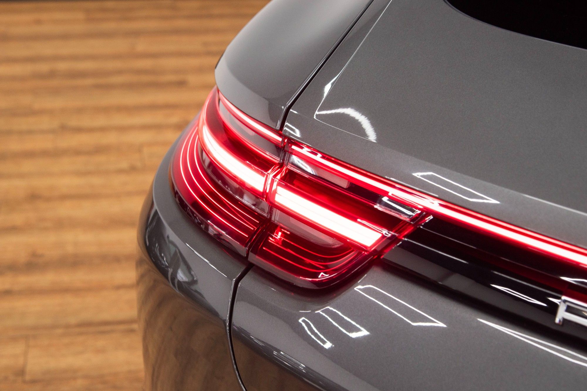 USED 2017 13 PORSCHE PANAMERA 2.9 4S PDK 