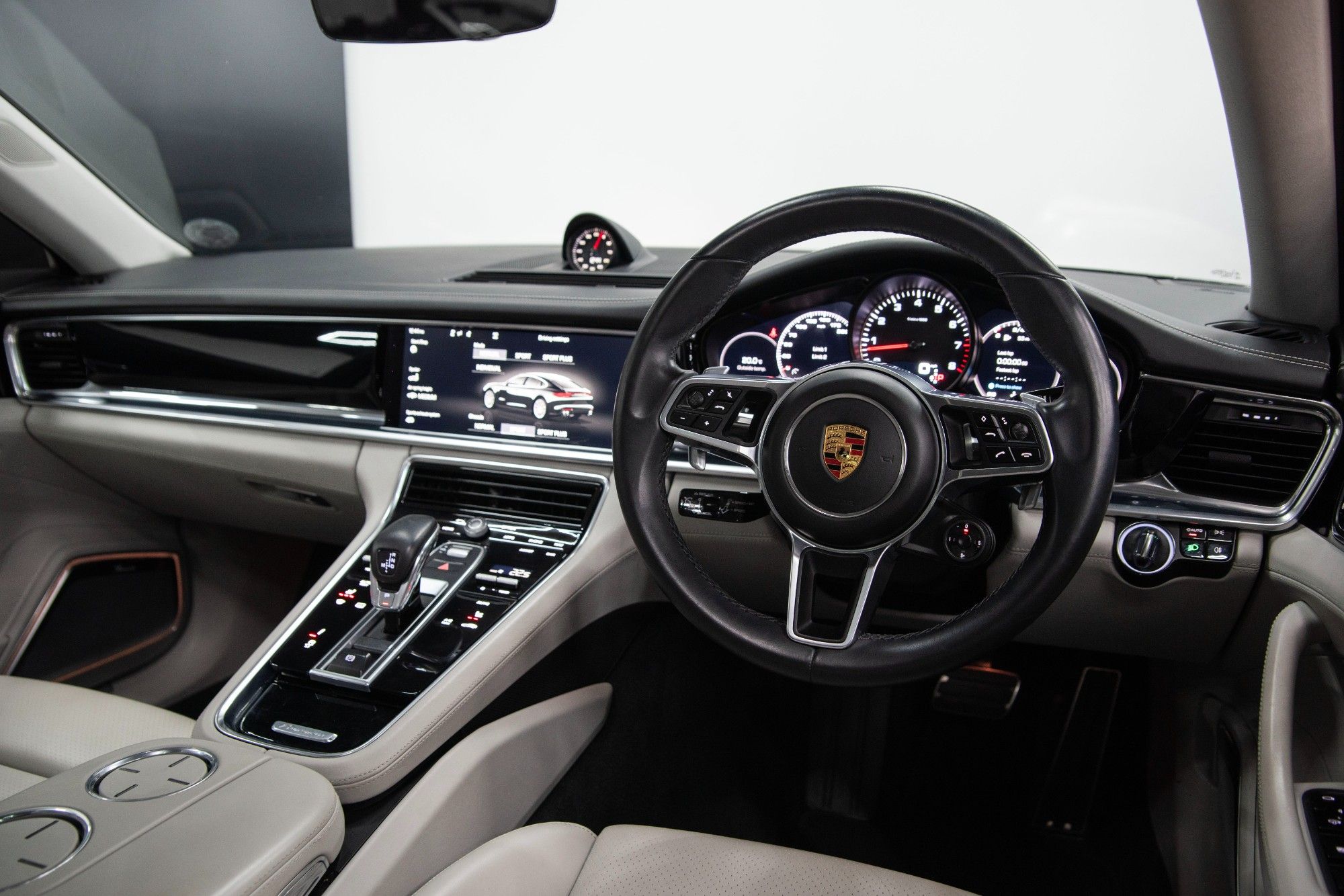 USED 2017 13 PORSCHE PANAMERA 2.9 4S PDK 