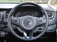 USED 2015 15 KIA CARENS 1.7 2 ECODYNAMICS CRDI 5d 114 BHP www.suffolkcarcentre.co.uk - Located at Ilketshall