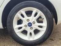 USED 2016 16 FORD FIESTA 1.2 ZETEC WHITE EDITION SPRING 5d 81 BHP 