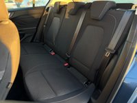 USED 2020 20 FORD FOCUS 1.5 ZETEC TDCI 5d 94 BHP THIS CAR COMES WITH 6 MONTHS WARRANTY , BREAKDOWN COVER & RECOVERY++   Front and rear parking aid +  Auto headlights +  LED Day Time running lights +  Bending Lights +  Auto side mirrors +  Power windows +  Adaptive cruise control +  Traction control +  Lane keeping assist +  Pre-collision assist +  Speed sign recognition +  Hill start assist +  Speed limiter +  Dual zone climate control +  Apple car play +  Vehicle wi-fi +  Voice controls +  Bluetooth +  2 USB ports +  Rear wipers +  Rear heate