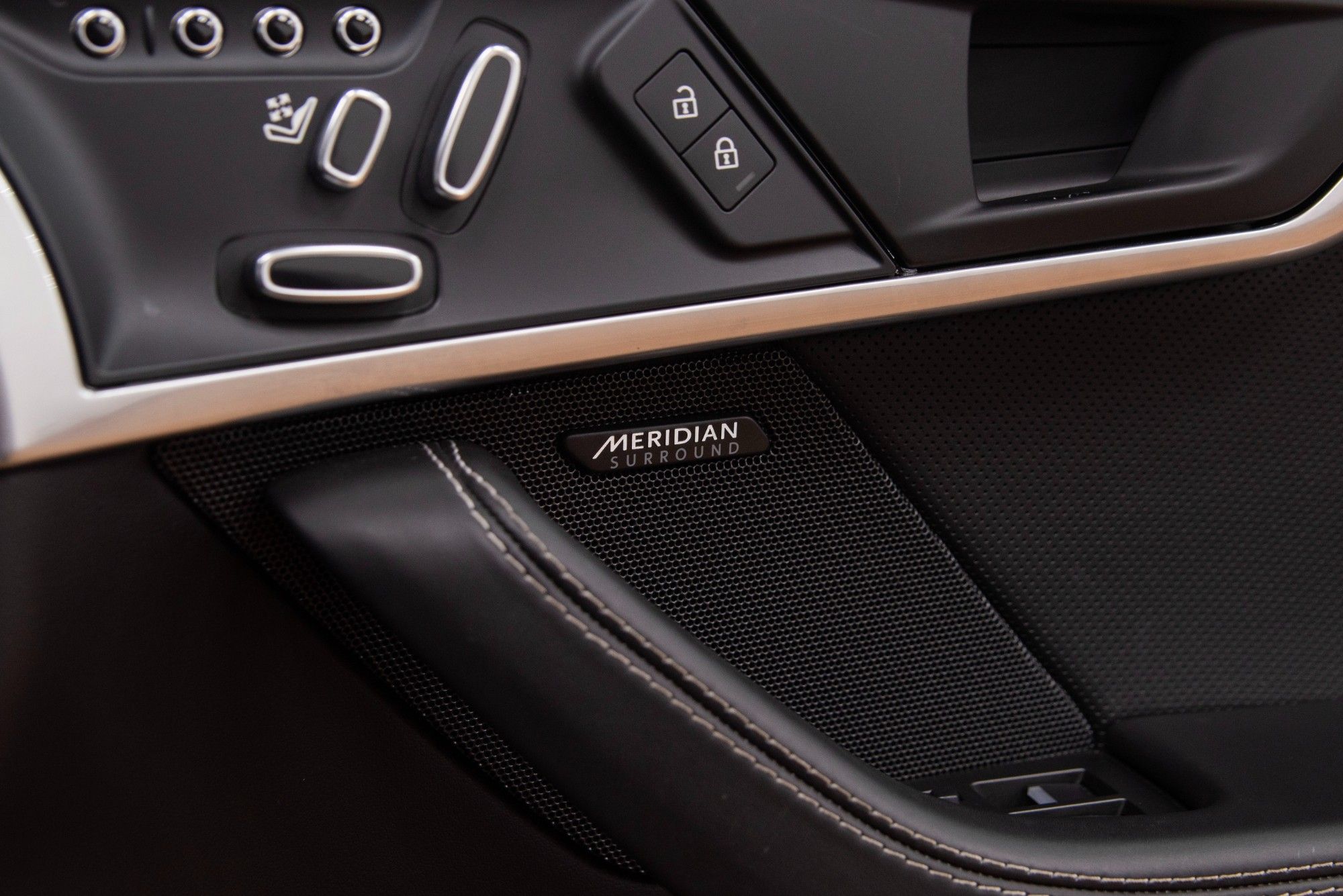 USED 2020 70 JAGUAR F-TYPE 5.0 V8 R-DYNAMIC 