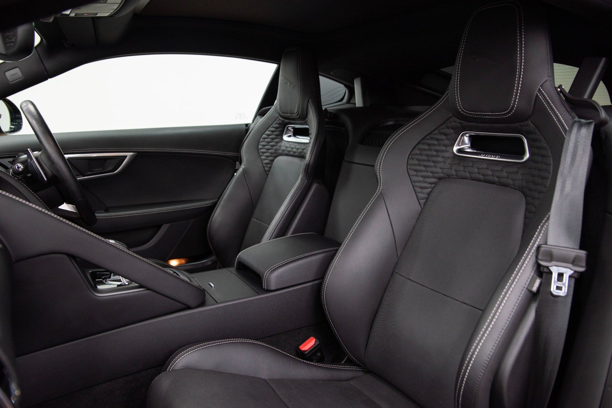 USED 2020 70 JAGUAR F-TYPE 5.0 V8 R-DYNAMIC 