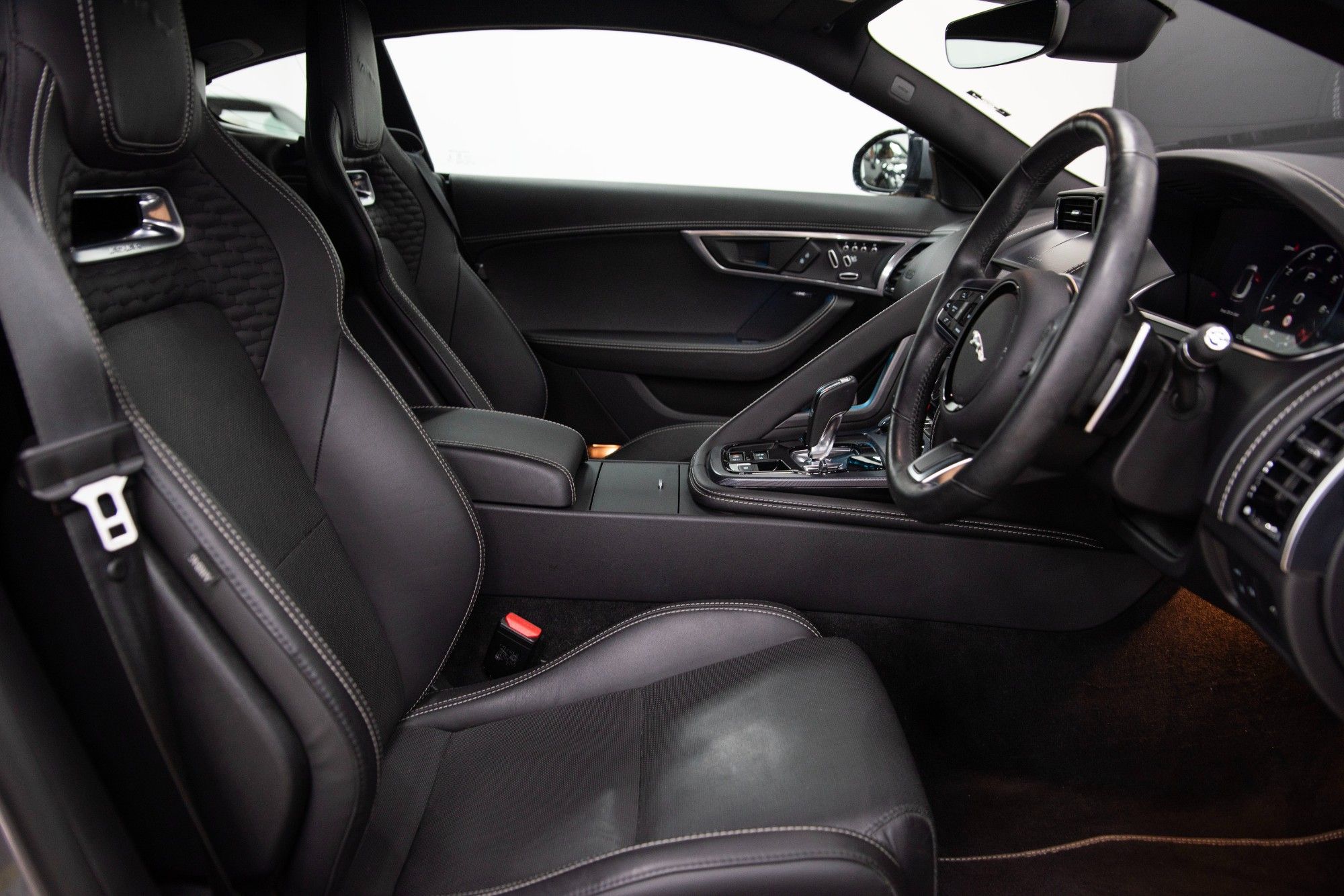 USED 2020 70 JAGUAR F-TYPE 5.0 V8 R-DYNAMIC 