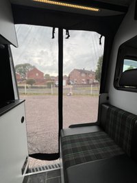 USED 2016 16 VOLKSWAGEN CRAFTER 2.0 CR35 TDI H/R P/V 135 BHP High Spec 4 berth VW Crafter