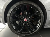 USED 2019 19 JAGUAR F-TYPE 2.0 I4 R-DYNAMIC 2d 296 BHP 2 Keys | 2 Owners | Pan Roof