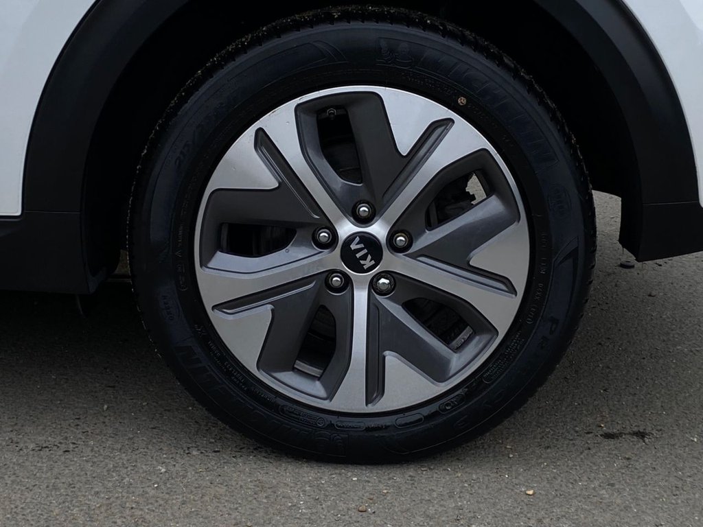 USED 2020 70 KIA NIRO 4 5d 202 BHP &pound;0 Road Tax|1 Owner|Adpt.Cruise|Camera|F.R Sensors|