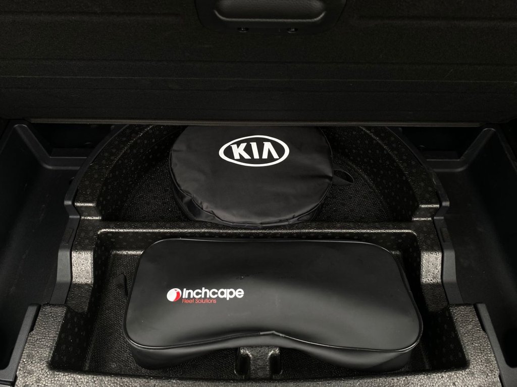 USED 2020 70 KIA NIRO 4 5d 202 BHP &pound;0 Road Tax|1 Owner|Adpt.Cruise|Camera|F.R Sensors|