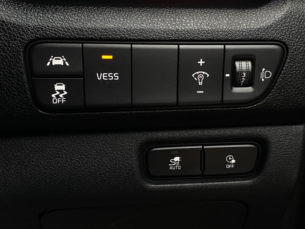 USED 2020 70 KIA NIRO 4 5d 202 BHP &pound;0 Road Tax|1 Owner|Adpt.Cruise|Camera|F.R Sensors|