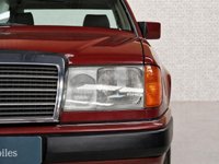 USED 1990 H MERCEDES-BENZ E-CLASS 300 D 3.0 4d 109 BHP PROVENANCE UNLIKE ANY OTHER