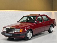 USED 1990 H MERCEDES-BENZ E-CLASS 300 D 3.0 4d 109 BHP PROVENANCE UNLIKE ANY OTHER