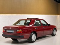 USED 1990 H MERCEDES-BENZ E-CLASS 300 D 3.0 4d 109 BHP PROVENANCE UNLIKE ANY OTHER