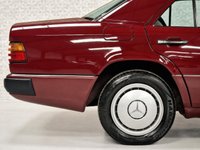 USED 1990 H MERCEDES-BENZ E-CLASS 300 D 3.0 4d 109 BHP PROVENANCE UNLIKE ANY OTHER