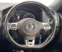 USED 2015 15 VOLKSWAGEN TIGUAN 2.0 R LINE TDI BLUEMOTION TECH 4MOTION DSG 5d 139 BHP 
