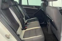 USED 2015 15 VOLKSWAGEN TIGUAN 2.0 R LINE TDI BLUEMOTION TECH 4MOTION DSG 5d 139 BHP 
