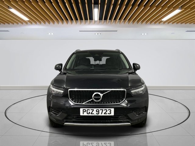 2020 Volvo Xc40 2L D3 Momentum 5dr - Photo 2