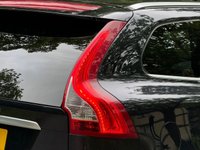 USED 2014 64 VOLVO XC60 2.0 D4 R-DESIGN LUX NAV 5d 178 BHP 