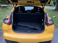 USED 2015 65 NISSAN JUKE 1.6 TEKNA XTRONIC 5d 117 BHP 