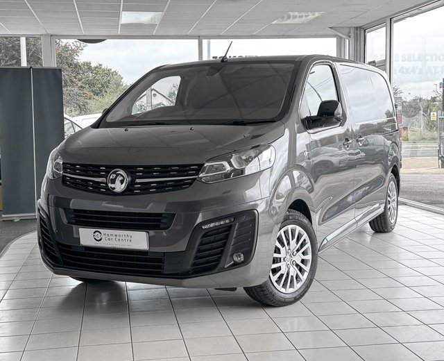 2023 72 Vauxhall Vivaro 1.5 L1H1 F2700 PRO S/S 118 BHP