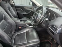 USED 2016 66 JAGUAR F-PACE 3.0 V6 S AWD 5d AUTO 296 BHP 