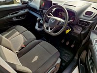 USED 2020 70 VAUXHALL COMBO 1.5 L2H1 2300 SPORTIVE 101 BHP APPLE CAR PLAY, 3 SEATER