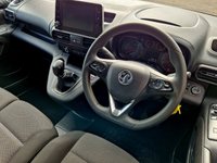 USED 2020 70 VAUXHALL COMBO 1.5 L2H1 2300 SPORTIVE 101 BHP APPLE CAR PLAY, 3 SEATER