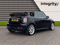 USED 2015 15 MINI CONVERTIBLE 1.6 COOPER S HIGHGATE 2d 181 BHP Rear Sensors | Nav | Heated Seats