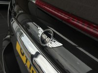USED 2015 15 MINI CONVERTIBLE 1.6 COOPER S HIGHGATE 2d 181 BHP Rear Sensors | Nav | Heated Seats