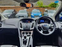 USED 2013 63 FORD FOCUS 1.0 ZETEC NAVIGATOR 5d 124 BHP 