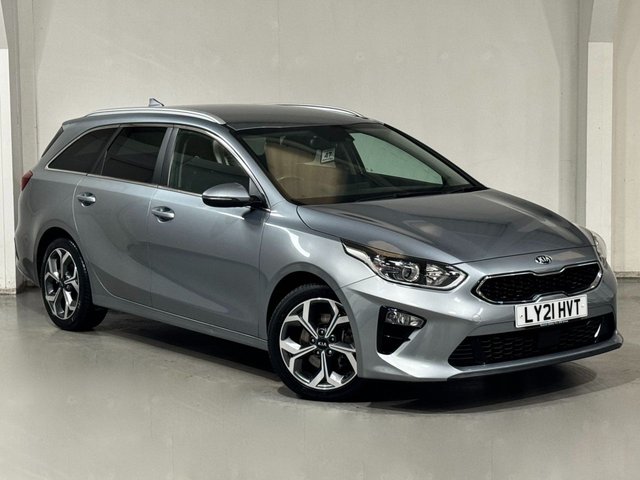 2021 21 Kia Ceed 1.5 3 ISG 5d 158 BHP
