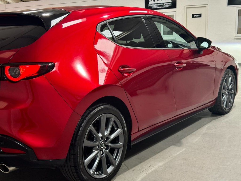 USED 2021 21 MAZDA 3 2.0 SPORT LUX MHEV 5d 121 BHP APPLEPLAY+SATNAV+BLUETOOTH