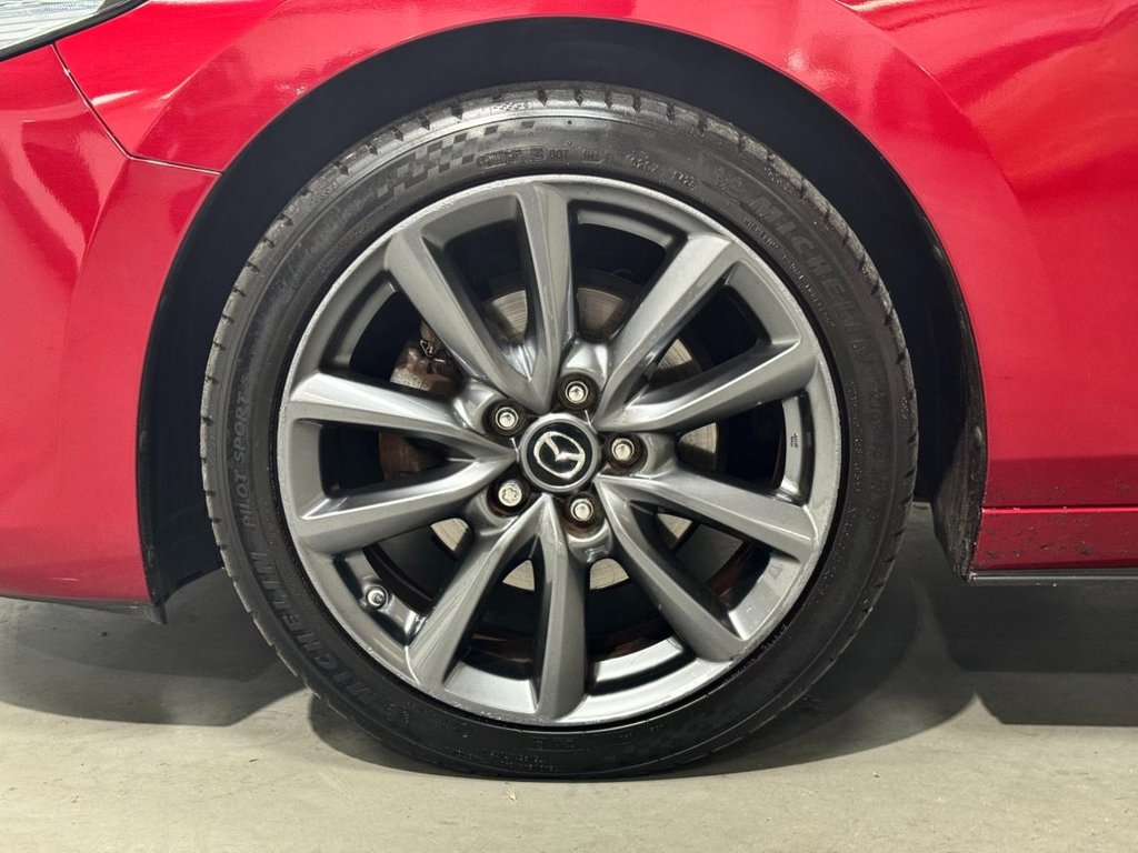 USED 2021 21 MAZDA 3 2.0 SPORT LUX MHEV 5d 121 BHP APPLEPLAY+SATNAV+BLUETOOTH