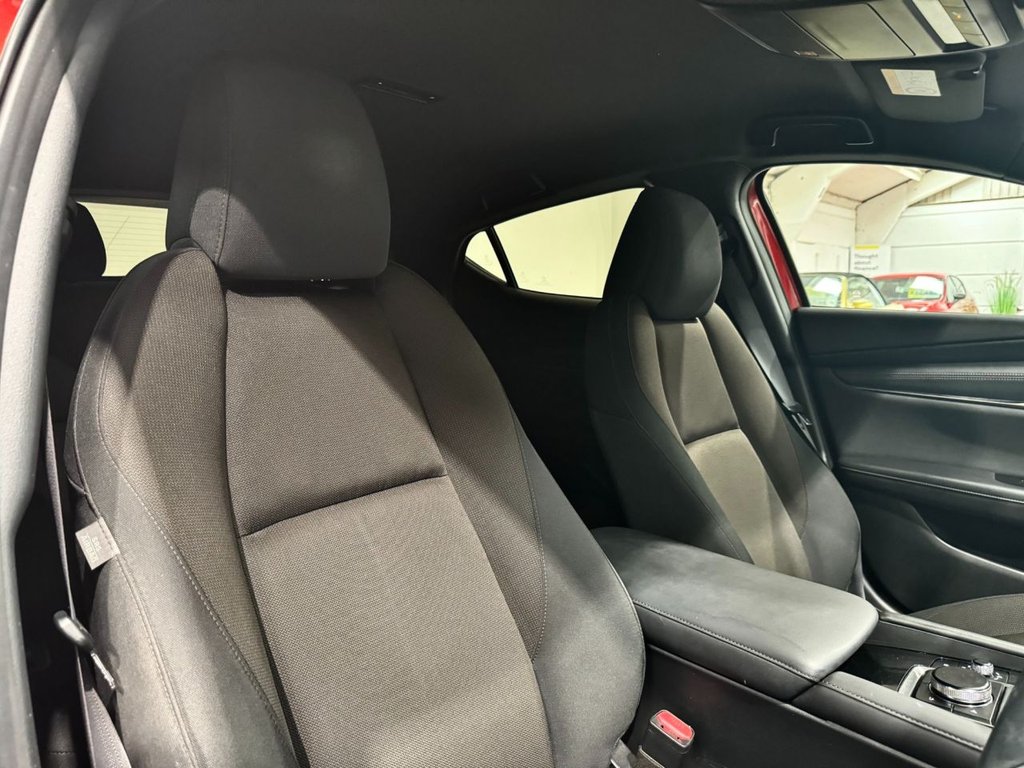 USED 2021 21 MAZDA 3 2.0 SPORT LUX MHEV 5d 121 BHP APPLEPLAY+SATNAV+BLUETOOTH