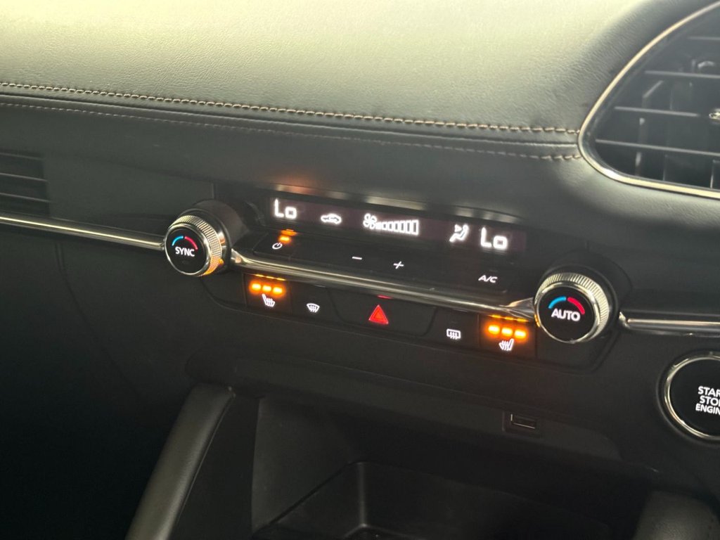 USED 2021 21 MAZDA 3 2.0 SPORT LUX MHEV 5d 121 BHP APPLEPLAY+SATNAV+BLUETOOTH