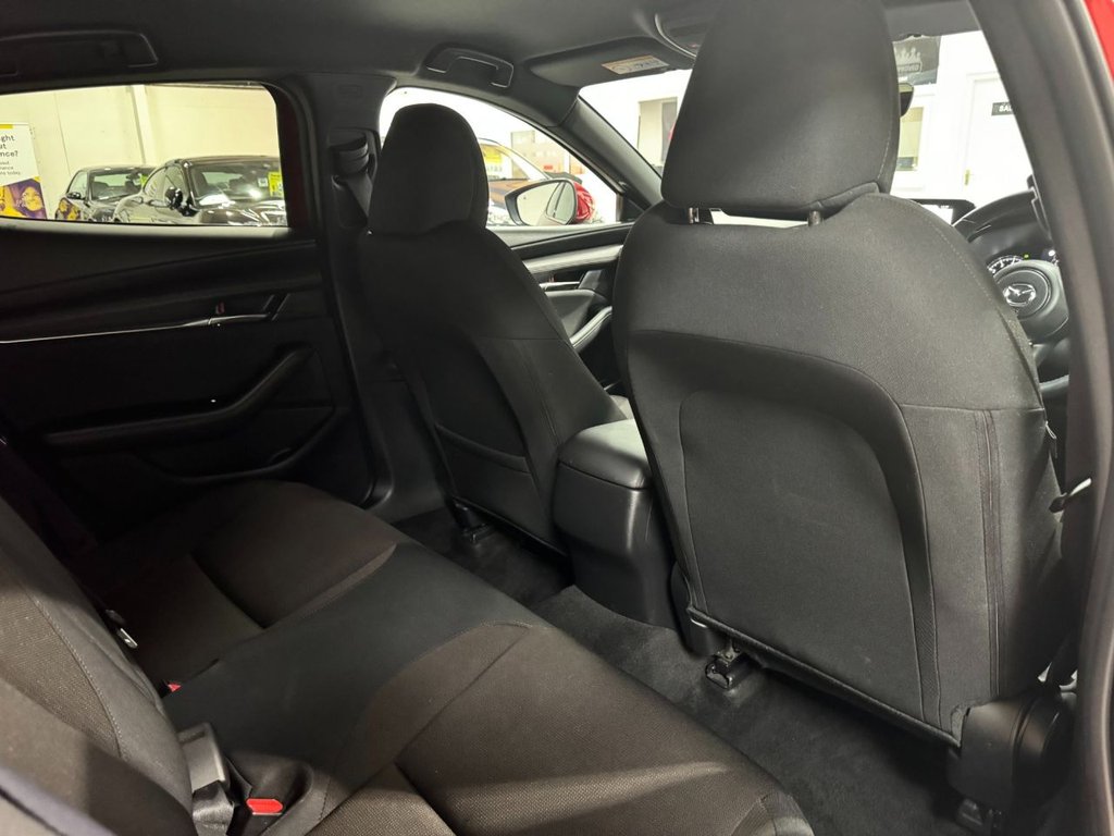 USED 2021 21 MAZDA 3 2.0 SPORT LUX MHEV 5d 121 BHP APPLEPLAY+SATNAV+BLUETOOTH