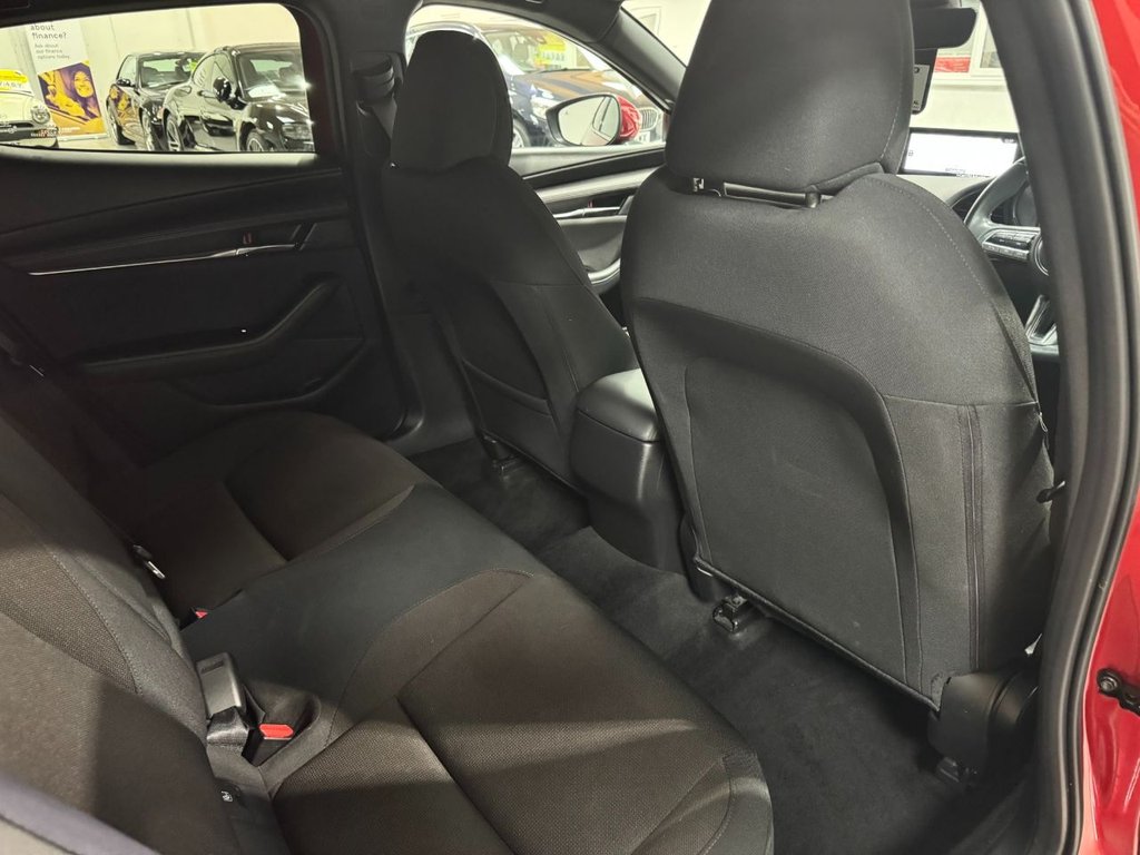 USED 2021 21 MAZDA 3 2.0 SPORT LUX MHEV 5d 121 BHP APPLEPLAY+SATNAV+BLUETOOTH