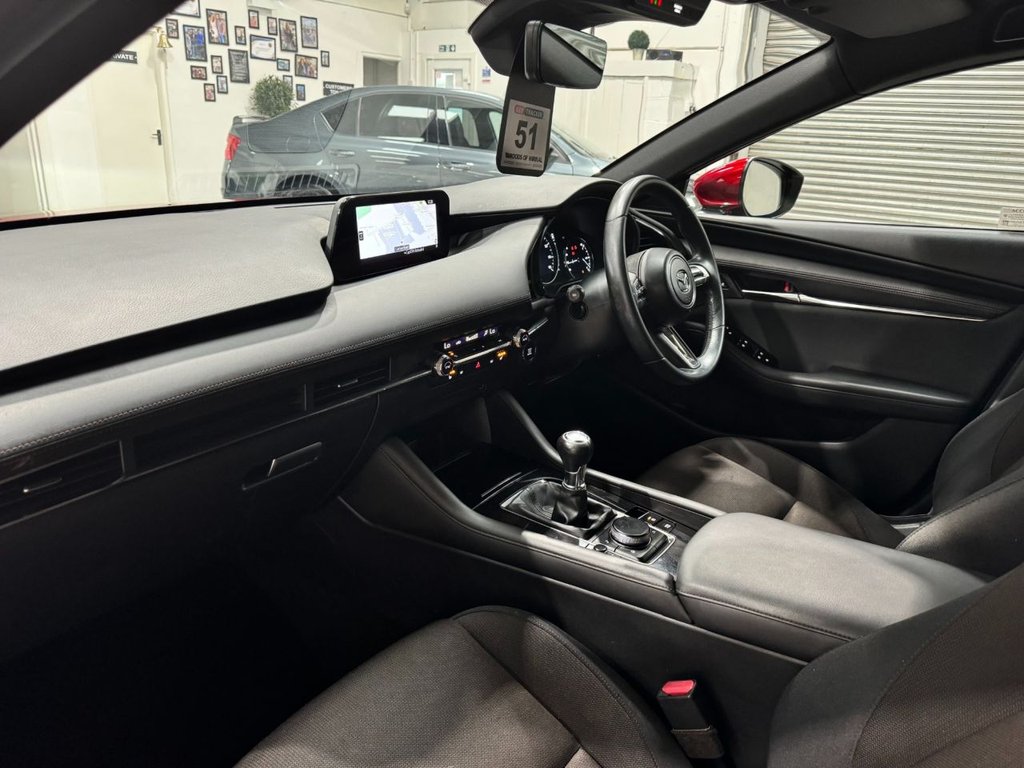 USED 2021 21 MAZDA 3 2.0 SPORT LUX MHEV 5d 121 BHP APPLEPLAY+SATNAV+BLUETOOTH