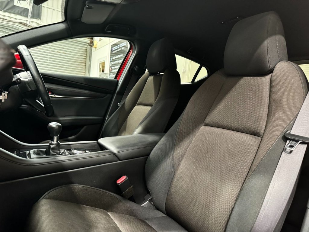 USED 2021 21 MAZDA 3 2.0 SPORT LUX MHEV 5d 121 BHP APPLEPLAY+SATNAV+BLUETOOTH