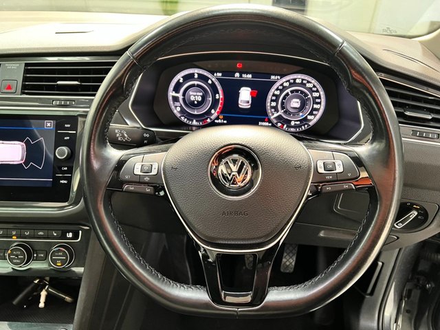 View our VOLKSWAGEN TIGUAN ALLSPACE