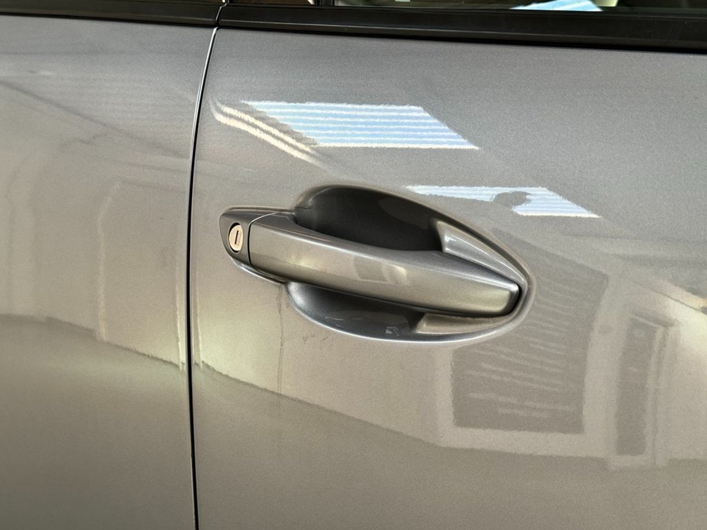 USED 2020 70 PEUGEOT 5008 1.2 PURETECH S/S ALLURE 5d 130 BHP 