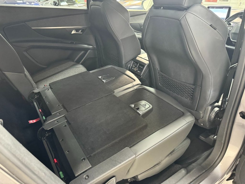 USED 2020 70 PEUGEOT 5008 1.2 PURETECH S/S ALLURE 5d 130 BHP 