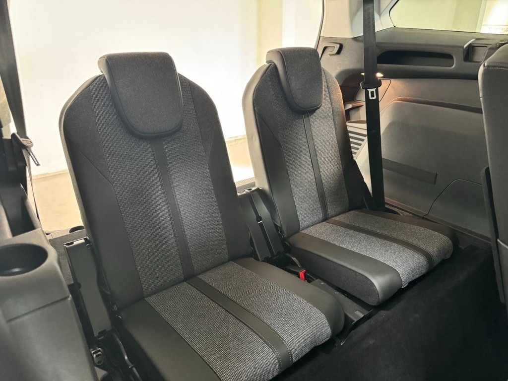 USED 2020 70 PEUGEOT 5008 1.2 PURETECH S/S ALLURE 5d 130 BHP 