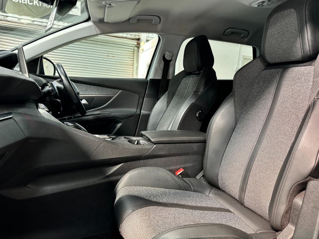 USED 2020 70 PEUGEOT 5008 1.2 PURETECH S/S ALLURE 5d 130 BHP 