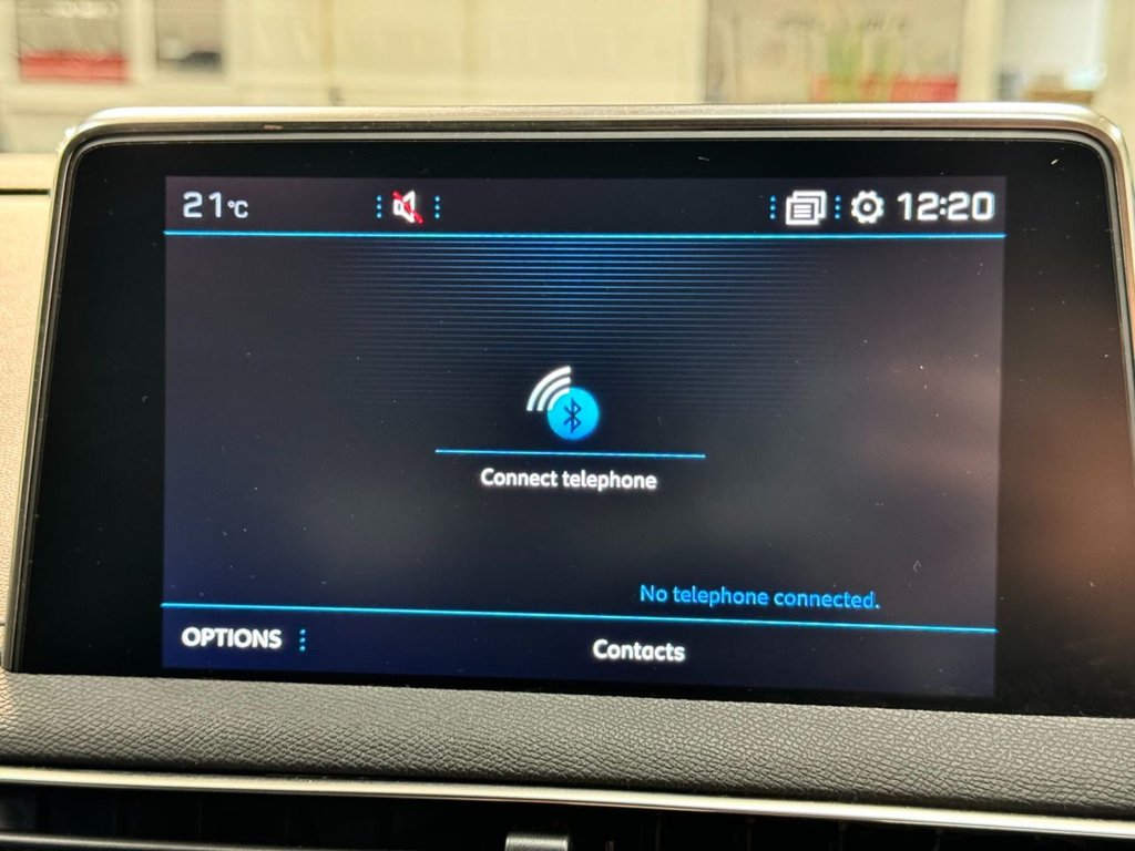 USED 2020 70 PEUGEOT 5008 1.2 PURETECH S/S ALLURE 5d 130 BHP 