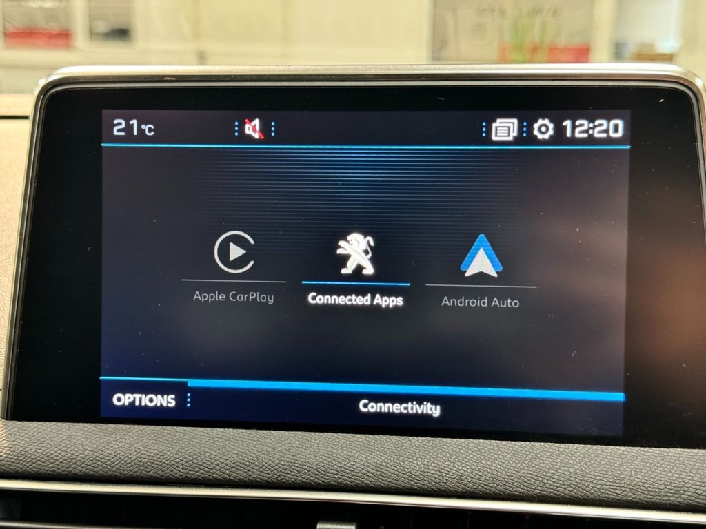 USED 2020 70 PEUGEOT 5008 1.2 PURETECH S/S ALLURE 5d 130 BHP 