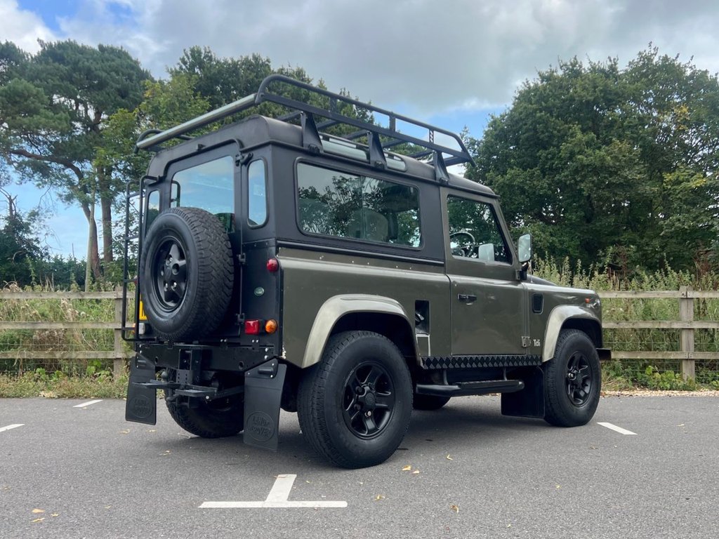 USED 1985 B LAND ROVER DEFENDER 90 300tdi // 4x4 // 7 seater // px swap 