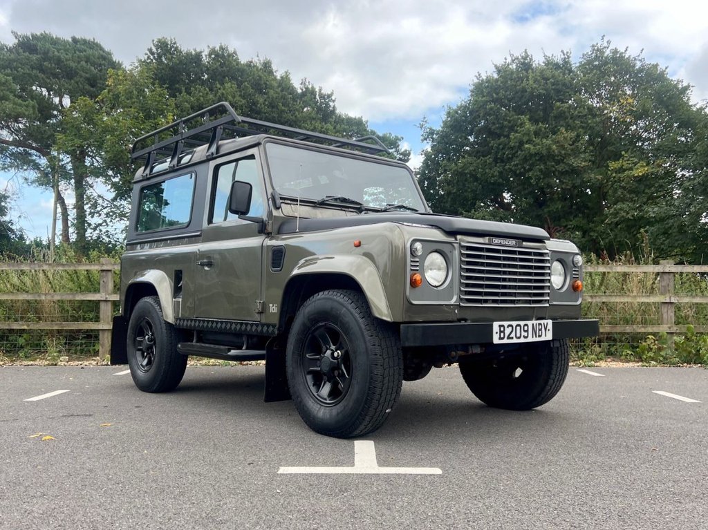 USED 1985 B LAND ROVER DEFENDER 90 300tdi // 4x4 // 7 seater // px swap 