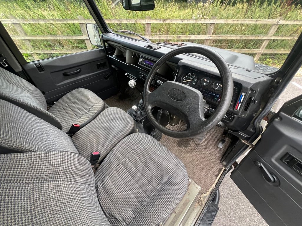 USED 1985 B LAND ROVER DEFENDER 90 300tdi // 4x4 // 7 seater // px swap 