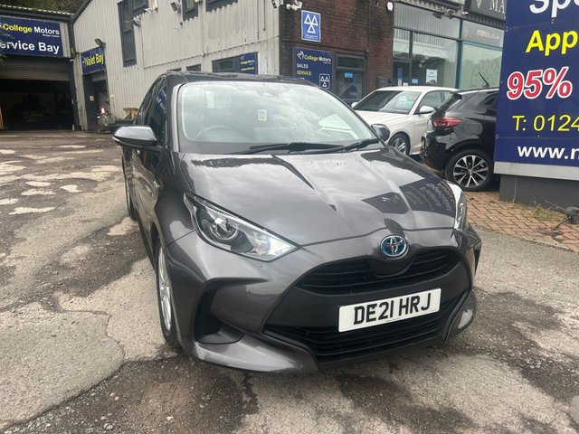 2021 TOYOTA YARIS 2021/21 1.5 ICON FHEV 5d 114 BHP Automatic, One owner from new, Only 15000 Miles - Photo 8